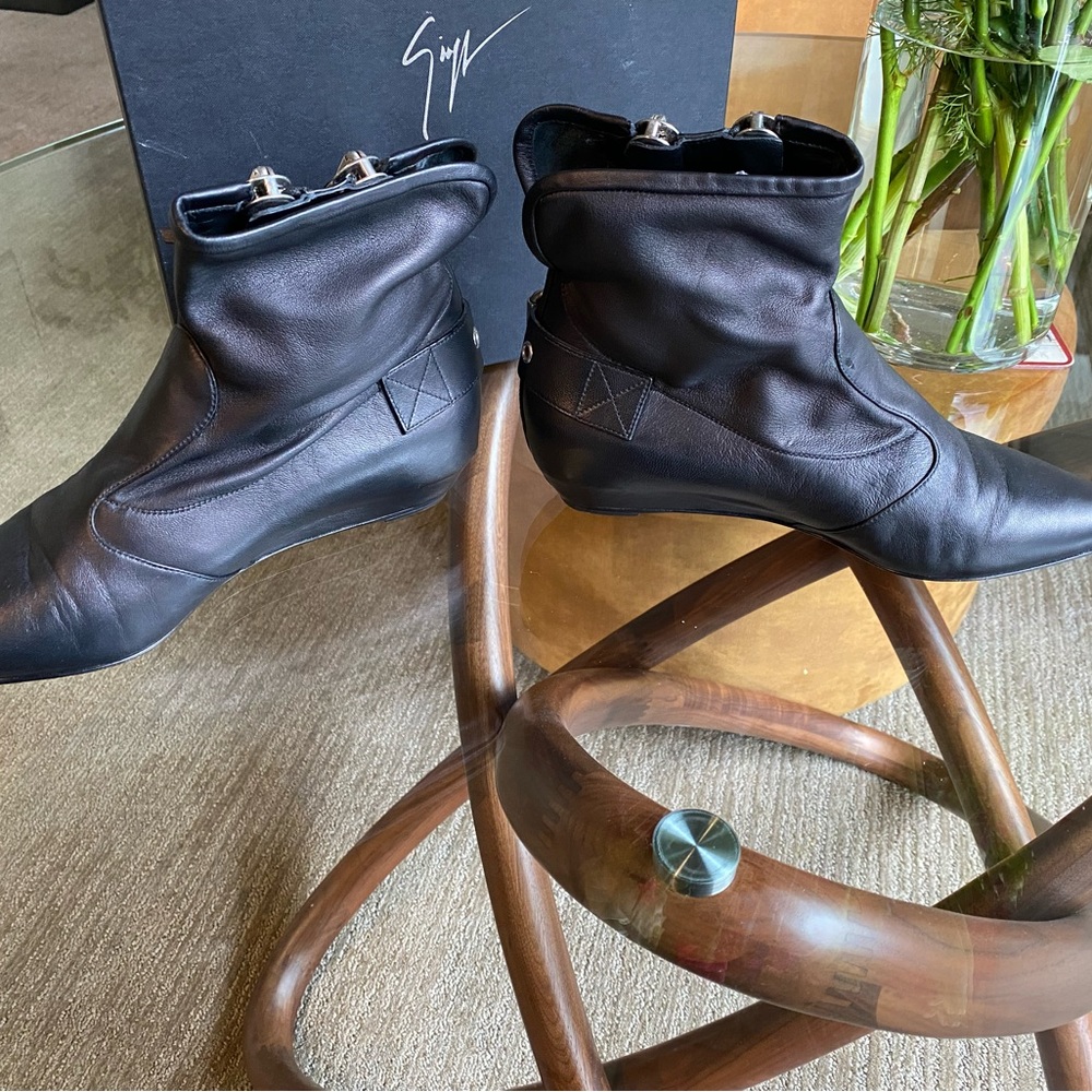 Giuseppe Zanotti Moto Booties - Picture 7 of 17
